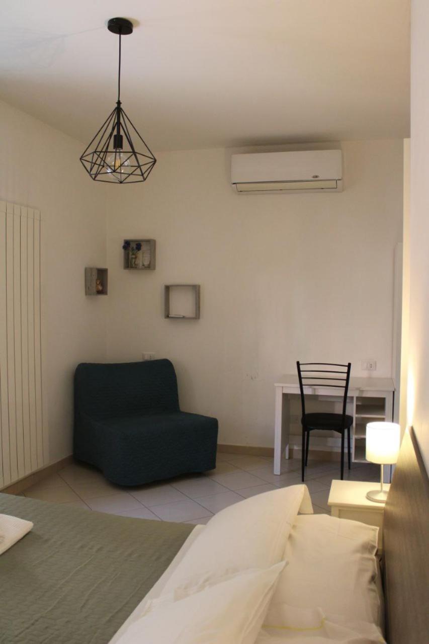 Blackstone Apartment Варацце Екстер'єр фото